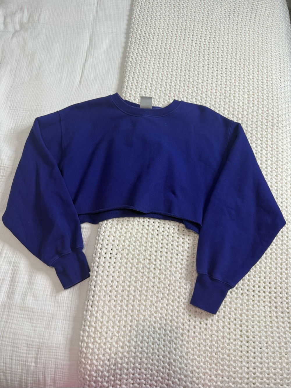 TNA Cropped Crewneck Sweatshirt